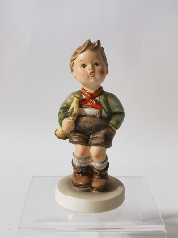 Goebel Hummel Porcelain "Trumpet Boy" Figurine: Goebel Hummel Porcelain "Trumpet Boy" Figurine, 5in