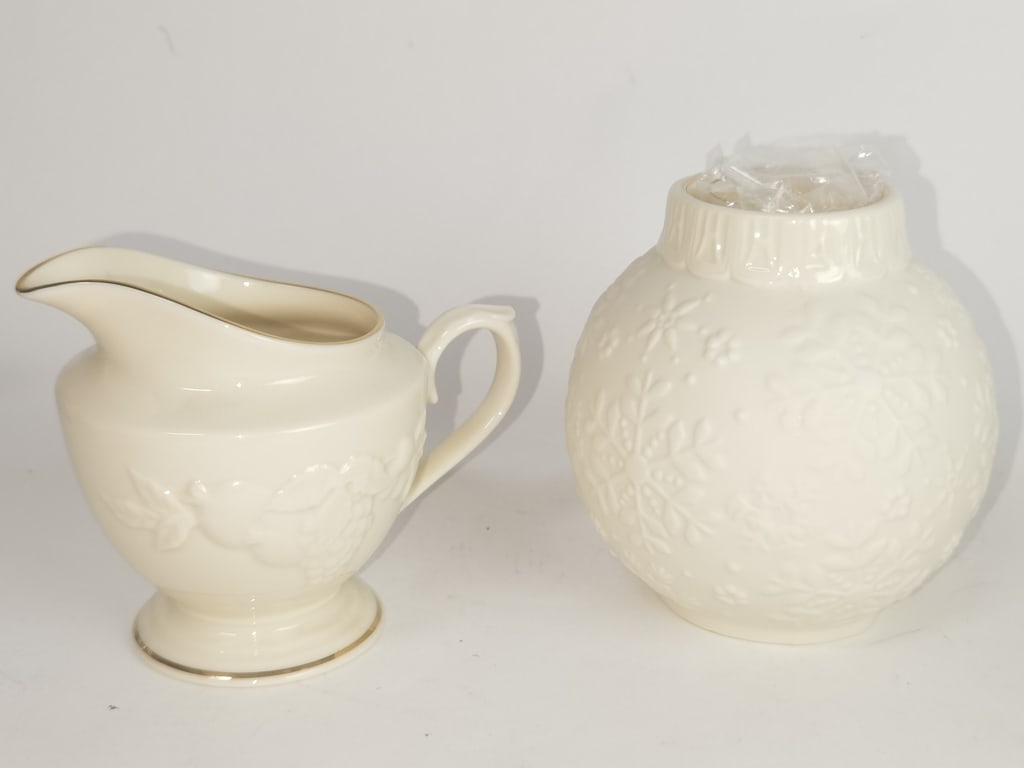 Lenox Porcelain Vase and Creamer: Lenox Porcelain Vase and Creamer, 4in by 5in