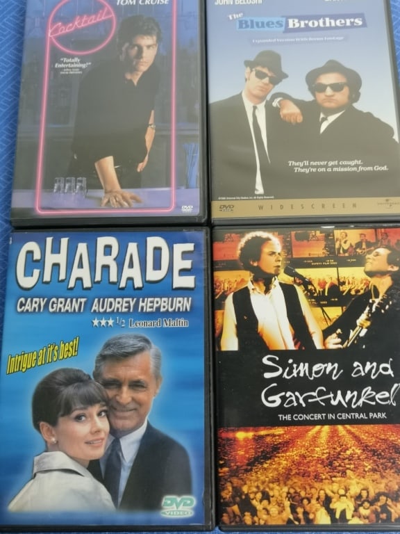 Group of Used DVDs: Group of Used DVDs