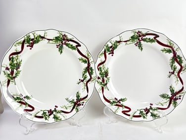 Pr. of 1998 Charter Club Winter Garland Porcelain