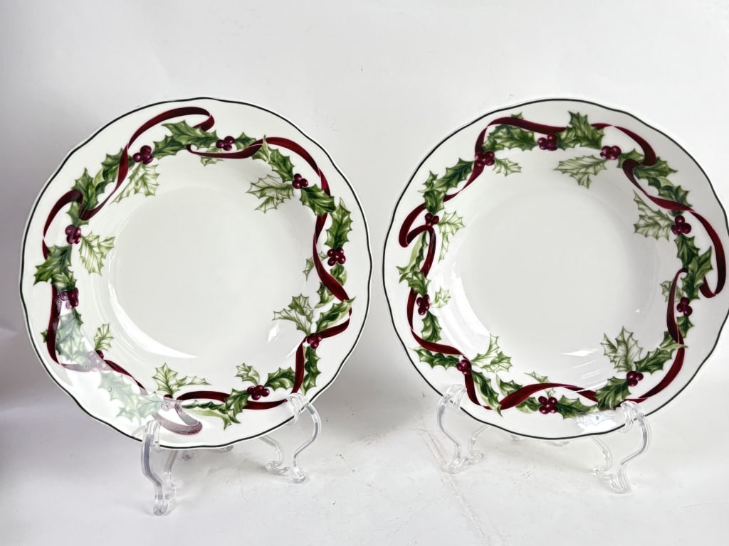 Pr. of 1998 Charter Club Winter Garland Porcelain: Pr. of 1998 Charter Club Winter Garland Porcelain Plates, 2in by 9.5in