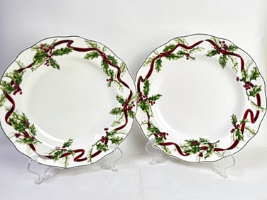 Pr. of 1998 Charter Club Winter Garland Porcelain