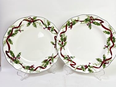 Pr. of 1998 Charter Club Winter Garland Porcelain
