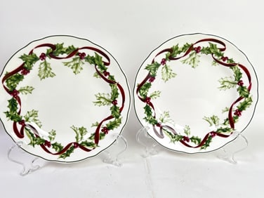 Pr. of 1998 Charter Club Winter Garland Porcelain