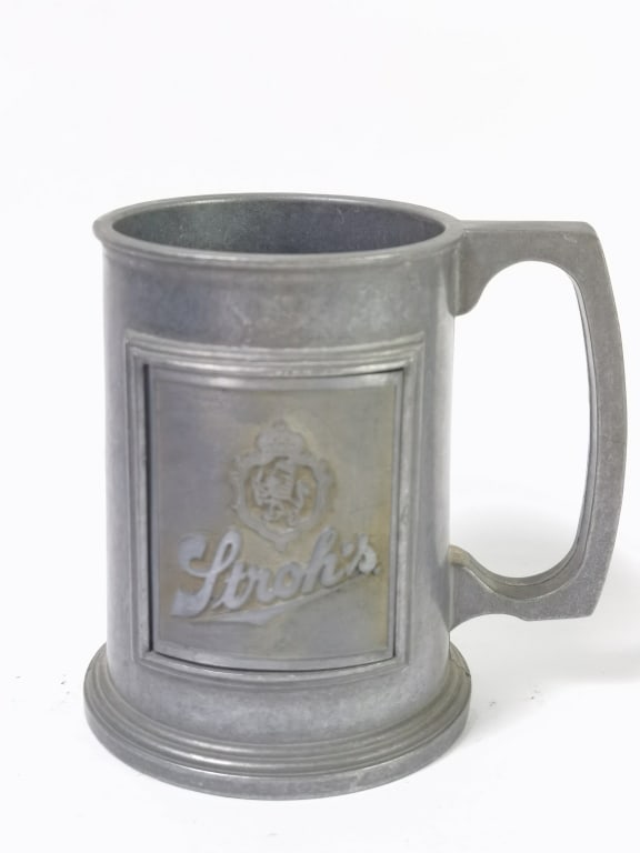 Vintage Dura Cast Hand Crafted Pewter Mug: Vintage Dura Cast Hand Crafted Pewter Mug, 5in by 5.5in