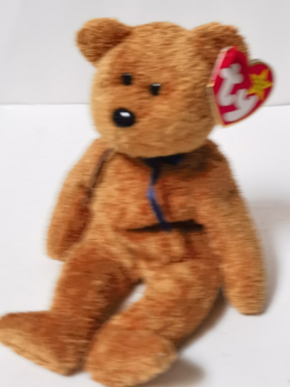 1998 Ty Fuzz Bear Beanie (1 of 2)