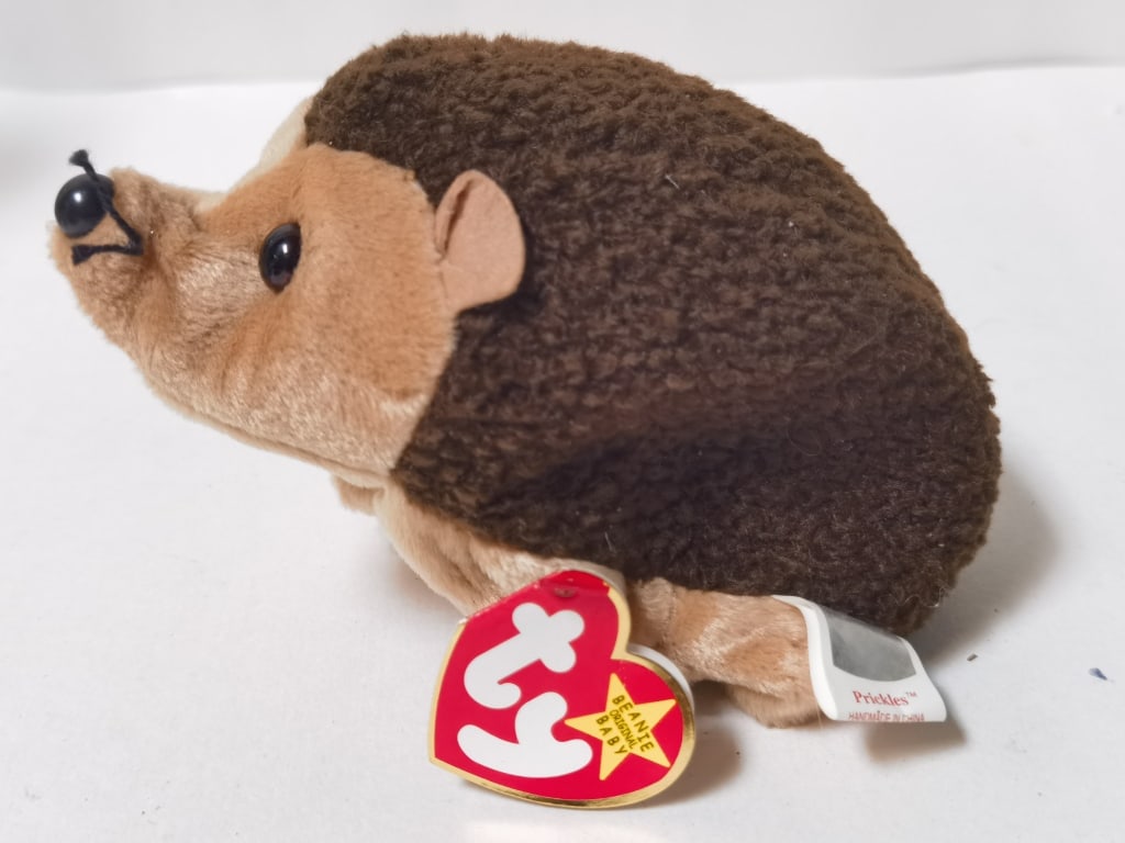 1998 Ty Prickles the Hedgehog Beanie: 1998 Ty Prickles the Hedgehog Beanie, 6.25in