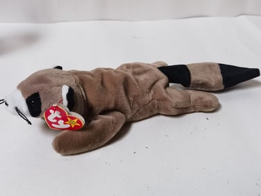 1995 Ty Ringo the Raccoon Beanie