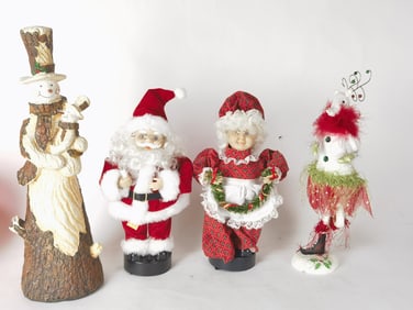 Group of Christmas Decors