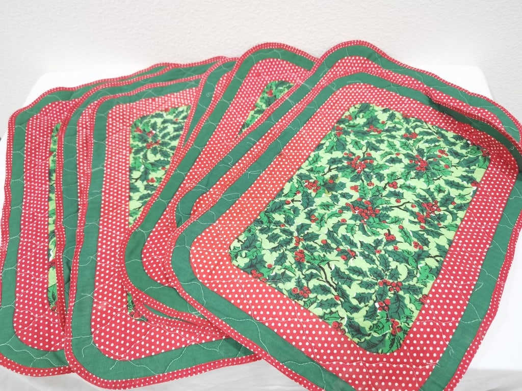 Group of Christmas Table Mats: Group of Christmas Table Mats