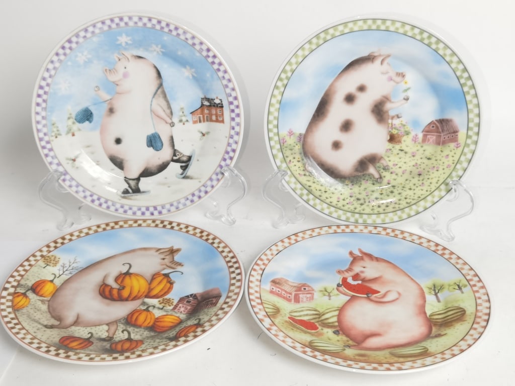 (4) Vintage Porcelain Pigs Plates: (4) Vintage Porcelain Pigs Plates, 8in