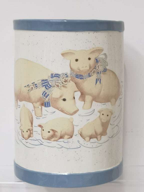 Vintage Porcelain Pigs Jar: Vintage Porcelain Pigs Jar, 8.5in by 6in