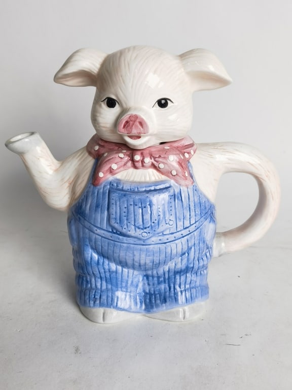 Vintage Farmer Pig Porcelain Teapot: Vintage Farmer Pig Porcelain Teapot, 7.75in by 8in
