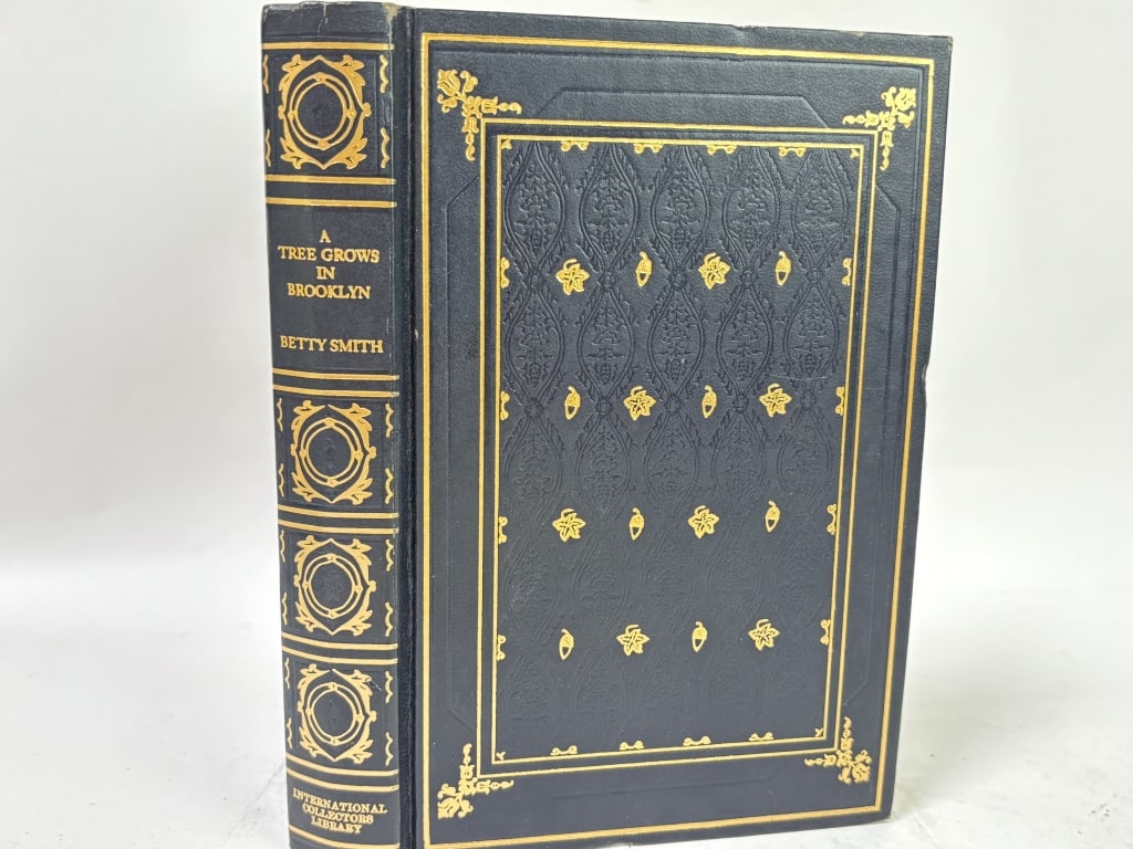 1947 A Tree Grows in Brooklyn by Betty Smith (1 of 4)