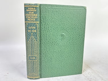 1935 Funk & Wagnalls New Standard Encyclopedia