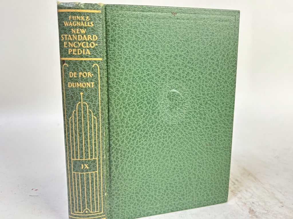 1935 Funk & Wagnalls New Standard Encyclopedia IX: 1935 Funk & Wagnalls New Standard Encyclopedia IX, 6.25in by 4.25in