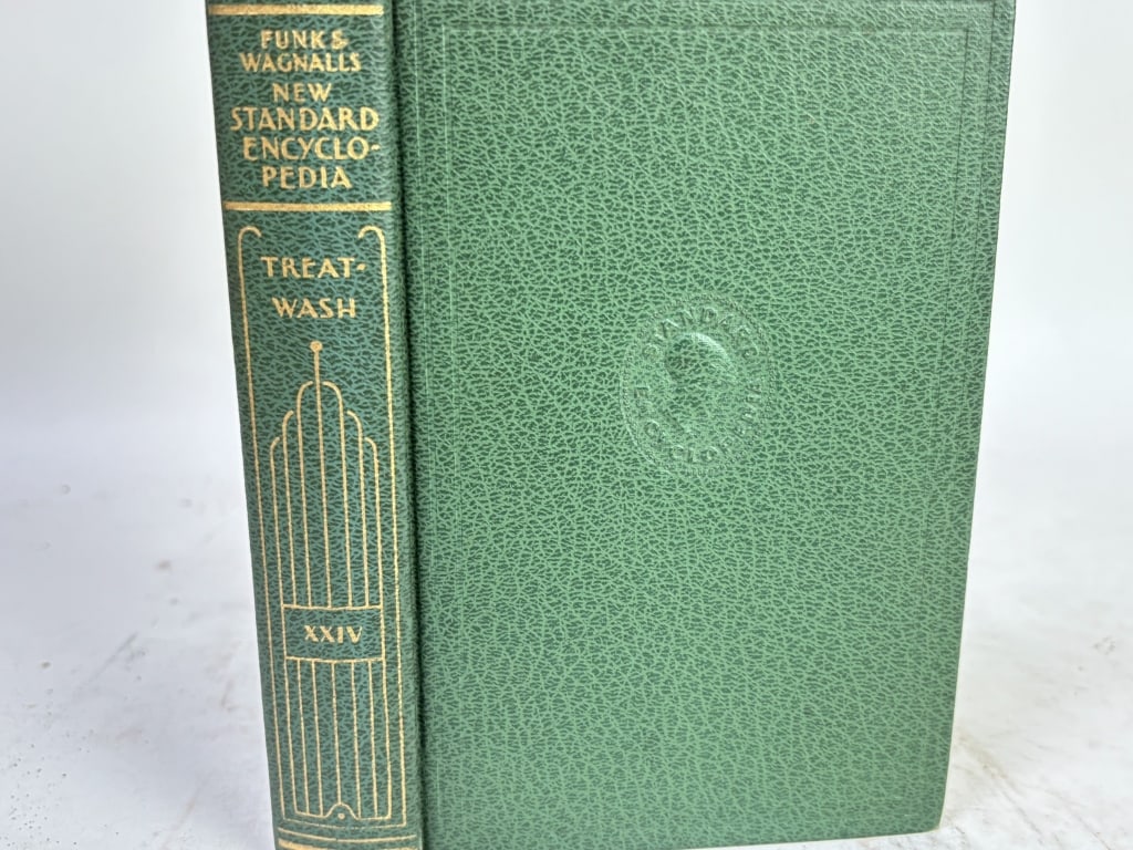 1935 Funk & Wagnalls New Standard Encyclopedia: 1935 Funk & Wagnalls New Standard Encyclopedia XXIV, 6.25in by 4.25in