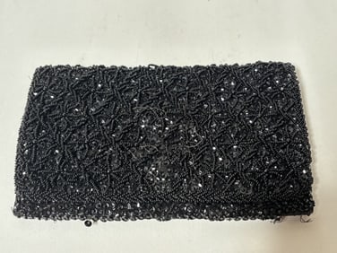 Women's Beaded Clutch