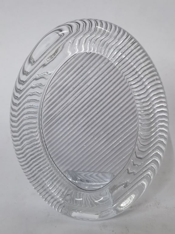 Vintage Mikasa Clear Ribbed Glass Oval Photo Frame: Vintage Mikasa Clear Ribbed Glass Oval Photo Frame, 6.5in