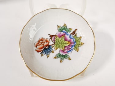 Herend Hungary Porcelain Gilt Rim Plate