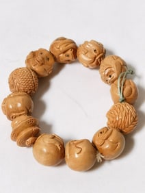 Chinese Wood Carved Twelve Zodiac Bead Bracelet