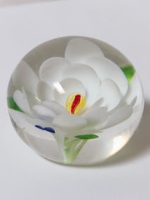 Vintage Murano Italy Art Glass White Flower Paperweight