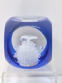 Vintage Murano Italy Faceted Bubble Flower Glass Paperweight