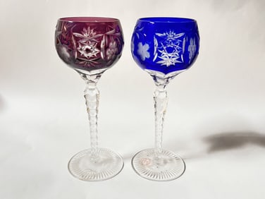 (2) Vintage Crystal Clear Hungary Cut-to-Clear Wine Glasses