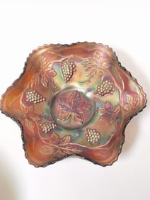 Vintage Fenton Carnival Glass Grapevine Bowl