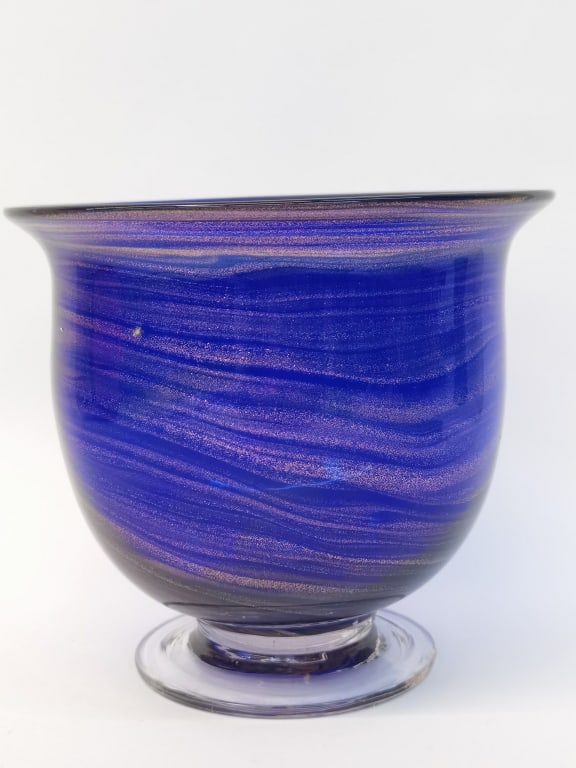 Vintage Murano Italy Glitter Swirl Blue Glass Foot: Vintage Murano Italy Glitter Swirl Blue Glass Footed Vase, 7in by 6in