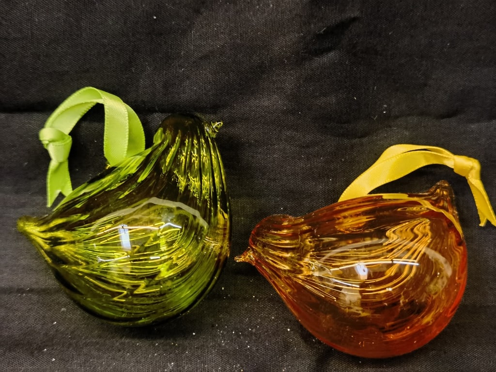 (2) Colored Glass Bird Ornaments (1 of 2)