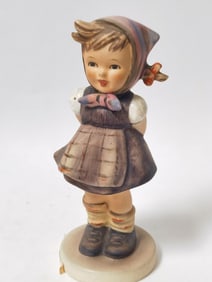 Vintage Goebel Hummel Porcelain "Which Hand?" Figu