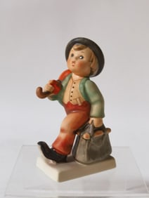 Goebel Hummel Porcelain "Merry Wanderer" Figurine