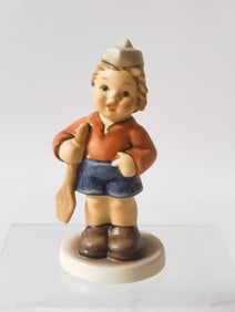 2001 Year 02/03 Hummel Club "First Mate" Figurine