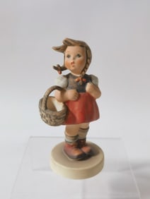 Goebel Hummel Porcelain "Little Shopper" Figurine