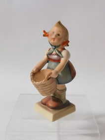 Goebel Hummel Porcelain "Little Helper" Figurine