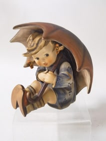 1957 Goebel Hummel Porcelain "Umbrella Girl" Figur