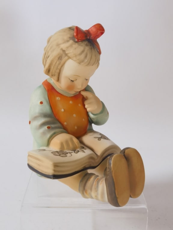 Goebel Hummel Porcelain "Book Worm" Book End (1 of 4)