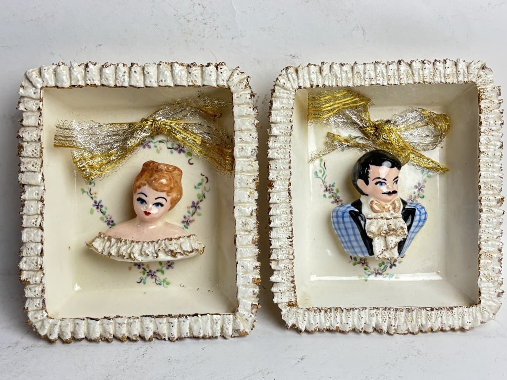 Pr. of Ceramic 3D Bride and Groom Shadow Box: Pr. of Ceramic 3D Bride and Groom Shadow Box, 6.5in by 2in