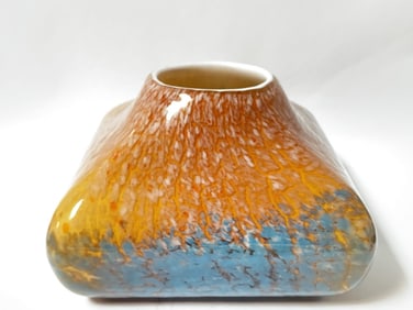 Vintage Pennsylvania Art Glass Vase