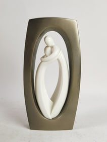 2006 Enesco Circle of Love "Safe in My Arms" Figur