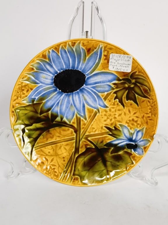 Vintage Art Nouveau Majolica Sunflower Plate (1 of 4)