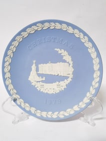 1979 Wedgwood Jasperware Blue Christmas Plate
