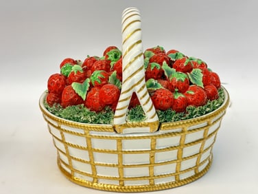 Vintage Mottahedeh Italy Porcelain Strawberry Bask