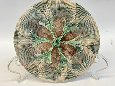 Antique Etruscan Majolica Shell Plate