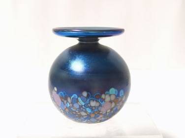 1995 Signed Iridescent Splatter Blue Art Glass Vas