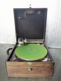 Vintage Outing Portable Phonograph
