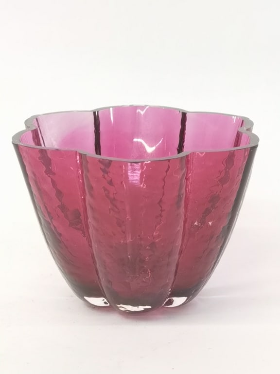 Vintage Pilgrim Cranberry Glass Tulip Bowl (1 of 3)