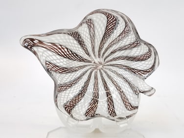 Vintage Murano Italy Latticino Art Glass Leaf Dish