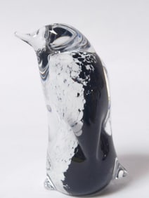Hoglund Glass New Zealand Art Glass Penguin